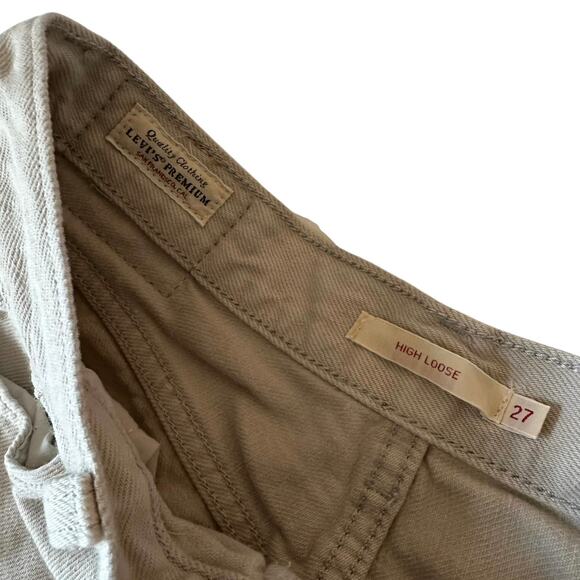 Levi's High Loose Jean in Mushroom Grey - Picture 6 of 8